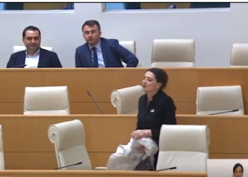 „ირაკლი, მამუკა, თეა, ანრი, არჩილ, სოზარ, გიორგი … სად ხართ ბიჭებო, ხომ კარგად ხართ?!“ – თაკო ჩარკვიანი