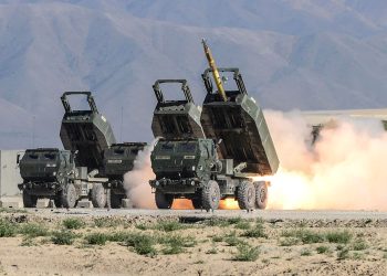 “აშშ–ის ელჩმა უკრაინაში მიანიშნა რომ უკრაინას აქვს უფლება თვითონ გადაწყვიტოს ვის დაბომბავს და რა მანძილზე” – რუსლან შავაძე