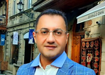 “უნდა დავტოვოთ ქვეყანა და რუსებს და ბელორუსებს დავუთმოთ? გესმით რა ხდება ჩვენს ქვეყანაში?”– ვანო კანდელაკი