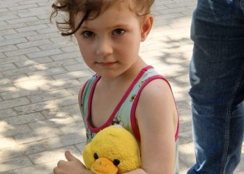 თბილისში ბავშვი დაიკარგა – პოლიცია მშობლებს ეძებს