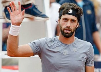 ნიკოლოზ ბასილაშვილმა უიმბლდონის ტურნირის 1/32 ფინალში სამხრეთაფრიკელ ლოიდ ჰარისს მოუგო