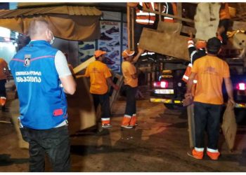 დეზერტირების ბაზრისა და სადგურის მოედნის მიმდებარე ტერიტორიაზე გარევაჭრობისთვის განკუთვნილი უნებართვო კონსტრუქციები აიღეს