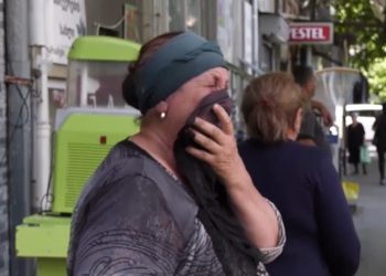 “რა ვაჭამო ბავშვს ახლა” – გორში მერიამ გარემოვაჭრეებს დახლები დაუშალა