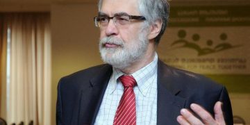 სტუდენტების ზეწოლის ქვეშ ვართ …. მედგრად ვუძლებ – რას წერს გია ნოდია ?