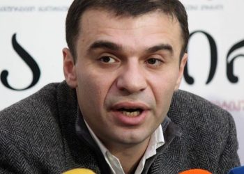 „ეს სიგიჟეა და მეტი არაფერი“ – ლევან სამუშია