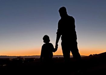 “იღბლიანი ვიქნებოდი მეც რომ მოვეპარე და გავეშვილებინე ექიმებს, ასეთი მამა არ მეყოლებოდა” – წერილი ჯგუფიდან “ვეძებ”