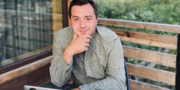 როდის გაუფასურდება ლარი – ოთო აბესაძის პროგნოზი