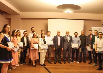 სემეკთან არსებულ ენერგეტიკის სასწავლო ცენტრის წარჩინებულ კურსდამთავრებულებს სერტიფიკატები გადაეცათ