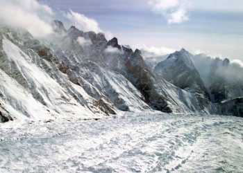 ჰიმალაის მთებში, 38 წლის წინ გაუჩინარებული ინდოელი ჯარისკაცის ცხედარი იპოვეს