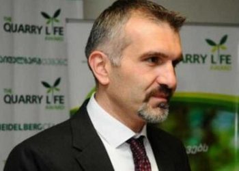 „სგ ქოცები! სგ ღარიბაშვილი! არც ნიჭიერები ხართ, არც – ზარმაცები!” – გოგა ხაჩიძე