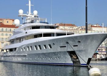 რუსი მილიარდერისთვის ჩამორთმეული 75 მილიონ დოლარიანი სუპერიახტა გიბრალტარში აუქციონზე გაიყიდება