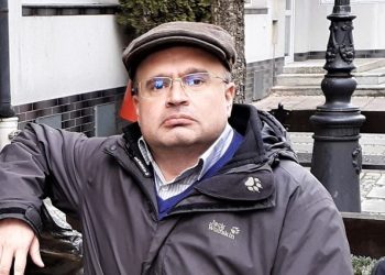 პირდაპირ ომში ჩათრევა არ გამოვიდა და ტაქტიკა შეცვალეს. ზუსტად ასე მოქმედებდნენ 80-იანი წლების ბოლოს – ლევან ჭოტორლიშვილი