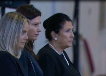 სალომე ზურაბიშვილი ელისაბედ მეორის სამოქალაქო პანაშვიდზე მივიდა