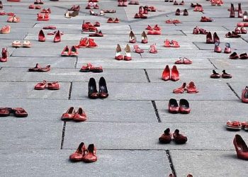 “ტრადიციებში ჩამპალი დედამთილები და სხვა ქალები ქმრის მორჩილების რჩევებით” – თედლიაშვილი