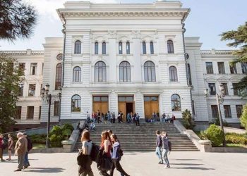 როგორ უნდა გადაიჭრას რაიონებიდან ჩამოსული სტუდენტების პრობლემა, ვინც ბინის ქირაობას ვერ ახერხებს?