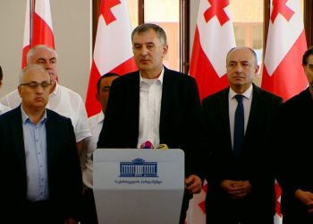 “კრიმინალებს უნდა გაუადვილდეთ რევოლუციის მოწყობა” – “ოცნებიდან” გასული დეპუტატები