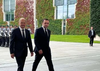 ირაკლი ღარიბაშვილისა და ოლაფ შოლცის შეხვედრა დაიწყო