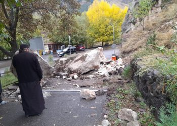 „ვეებერთელა ლოდები მოწყდა“… – რა ვითარებაა ვარძიის სამონასტრო კომპლექსის წინა ნაწილში