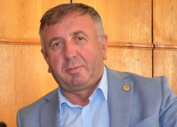 „ოცნების“ დეპუტატი ანზორ ბოლქვაძე სააკაშვილის რეჟიმს ჩაყვა ლამის საფლავში, ახლა კი, „ნაცმოძრაობაზე“ გამარჯვების 10 წლისთავს ულოცავდა ხალხს“ – ლაშა ჩხარტიშვილი