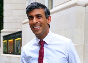 რიში სუნაკი ბრიტანეთის პრემიერ-მინისტრის პოსტს დღეიდან დაიკავებს