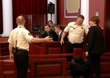 “თუ შეიძლება შეგეხები–თქო… მოსამართლე აღშფოთდა” – რატომ გამოაძევეს ხოშტარია გვარამის პროცესიდან