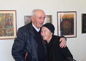 წალენჯიხაში ანზორ კვარაცხელიას ნახატების გამოფენა გაიხსნა