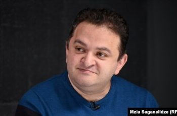 „რატომ უნდა ჩავთვალო, რომ „ქართულმა ოცნებამ“ და ხალხმა მოიგო „ნაცებთან“? მე ვხედავ, რომ „ნაცები“ არიან გამარჯვებულნი“ – გედევან ფოფხაძე