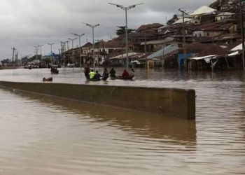 ნიგერიაში წყალდიდობას 600-ზე მეტი ადამიანი ემსხვერპლა