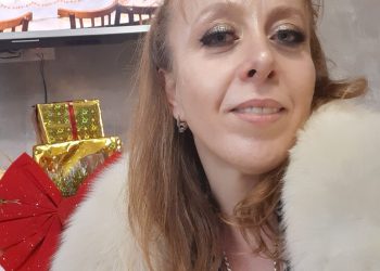 შადრევნებთან შეხება არ ჰქონია, მოაჯირებს და სკამებს ამზადებდა – ვაკის პარკის ტრაგედიის საქმეზე დაკავებულის მეუღლე