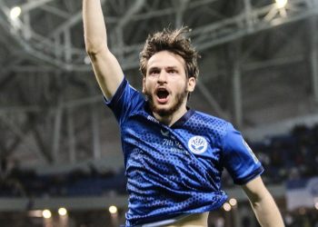 ხვიჩა კვარაცხელიამ ამსტერდამის აიაქსს გოლი გაუტანა