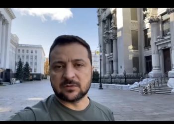 “ზელენსკი ბუნკერში ჩაძვრაო, ჰოდა, კიევის ცენტრში გამოვიდა…” – ვიკა ბუკია