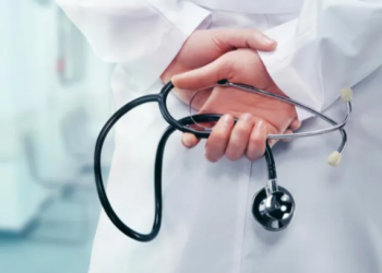 4 ექიმს სახელმწიფო სერტიფიკატის მოქმედება შეუჩერდა