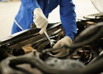 ავტომობილების ხელოსნების დეფიციტია – “კადრები დაბალი ანაზღაურების გამო გადიან”