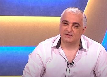 „ვინც ამ ყველაფერს ემხრობით, ანუ ემხრობით იმას, რომ შვილი ტრა@ზე წამორტყმით არ უნდა გაზარდო, ყვე-ლა ხართ საკუთარი შვილების მომავლის მტრები!“ – ბესო ჩუბინიძე