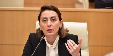 მე, ქალს, რომელიც ძალადობის მსხვერპლი ვყოფილვარ, მიმაჩნია, რომ საქართველოში ყველა მეორე ქალი ძალადობის მსხვერპლია – ხატია დეკანოიძე