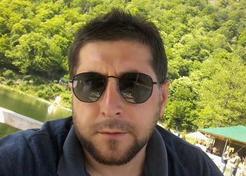 “არაკაცები და ფურთხის ღირსი ხართ ყველა ვინც ლეჩხუმს და სოფელს უღალატეთ სილაჩრის გამო!” – იმედა მეშველიანი