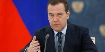 „შენ თუ მოღალატე ხარ, რომელმაც საომარ დროს ასეთი დანაშაული ჩაიდინე, მაშინ შენ არ გაქვს არც ასაკი, არც ეროვნება და არც საკუთარი ცხოვრების დაცვის უფლება” – მედვედევი სიკვდილით დასჯის აღდგენის შესაძლებლობაზე