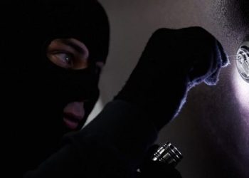 ქუთაისში ერთ ღამეში 20-მდე ობიექტი გაქურდეს