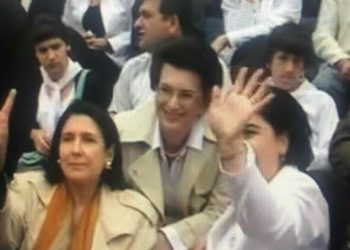 “ეს 2008 წელია” – რას წერს ეკა ბესელია