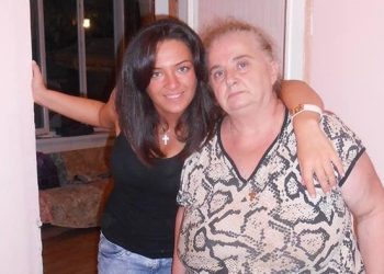 „ამ დღის მერე დრო გაჩერდა…“ – ნინი შერმადინის ემოციური პოსტი დედაზე