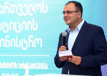 ,,უღირსი საქციელის ჩამდენსაც ღირსეულად უნდა მოექცე“ – რას წერს რატი ბრეგაძე