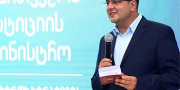 ,,უღირსი საქციელის ჩამდენსაც ღირსეულად უნდა მოექცე“ – რას წერს რატი ბრეგაძე