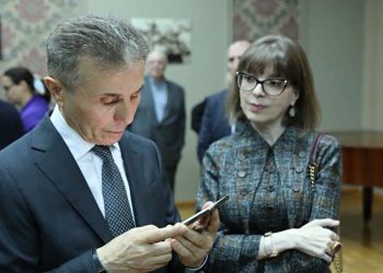 “დაურეკოს ივანიშვილს და უთხრას, ის 400 მილიონი კი არა, 400 ლარის მათხოვრად გაგხდი” – ზაზა ბიბილაშვილი