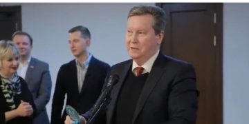 “ბიჭუნა კიევიდან, საახალწლოდ შენ მიიღებ რაკეტებს, დაელოდე” – რუსი პოლიტიკოსი უკრაინელ ბავშვს