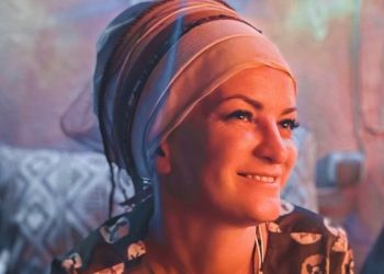 ბათუმში ახალგაზრდა ქალს ეძებენ