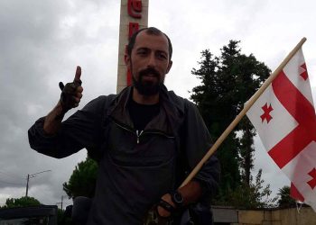 “საქართველოს დროშის დანახვაზე დნებიან, უნდა ნახოთ როგორი მადლიერებით და იმედით გვიყურებენ” – მაქარაშვილი