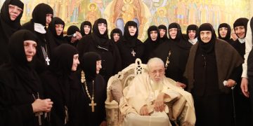 ფოტოები – კათოლიკოს-პატრიარქს მღვდელმთავრებმა, სამღვდელოებამ და მონოზვნებმა აღსაყდრების 45 წლისთავი მიულოცეს