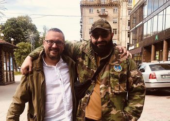 “ეს არც ზღაპარია და არც რომანი” – როგორ გადაარჩინა ჯამბულ ხოფერიამ უკრანელი და ქართველი მეომრები დაღუპვას