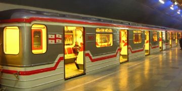 თბილისის მეტროს საბურთალოს ხაზზე შეფერხებაა