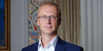 საქართველოს ხელისუფლება სპეკულირებს უკრაინაში ომის თემაზე, რათა ვიწრო შიდაპოლიტიკურ მიზნებს მიაღწიოს – ოლეგ ნიკოლენკო